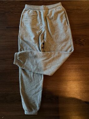 Vuori Light Gray Jogger Sweatpants